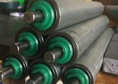 Heavy duty steel rollers spring loaded shafts